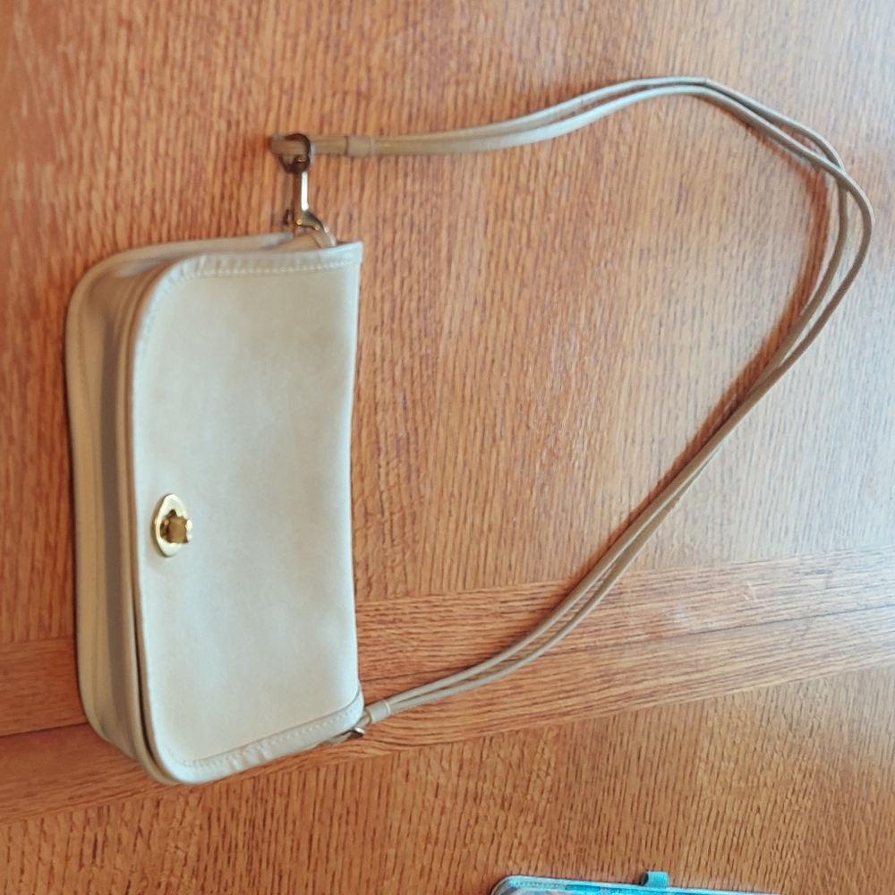Small Coach Shoulder Bag